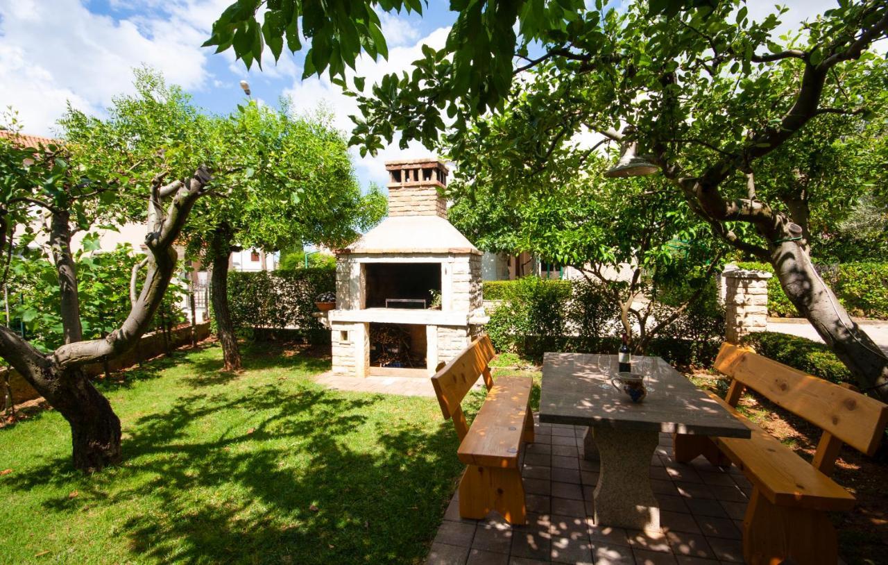 Guest House Ljubica 메덜린 외부 사진