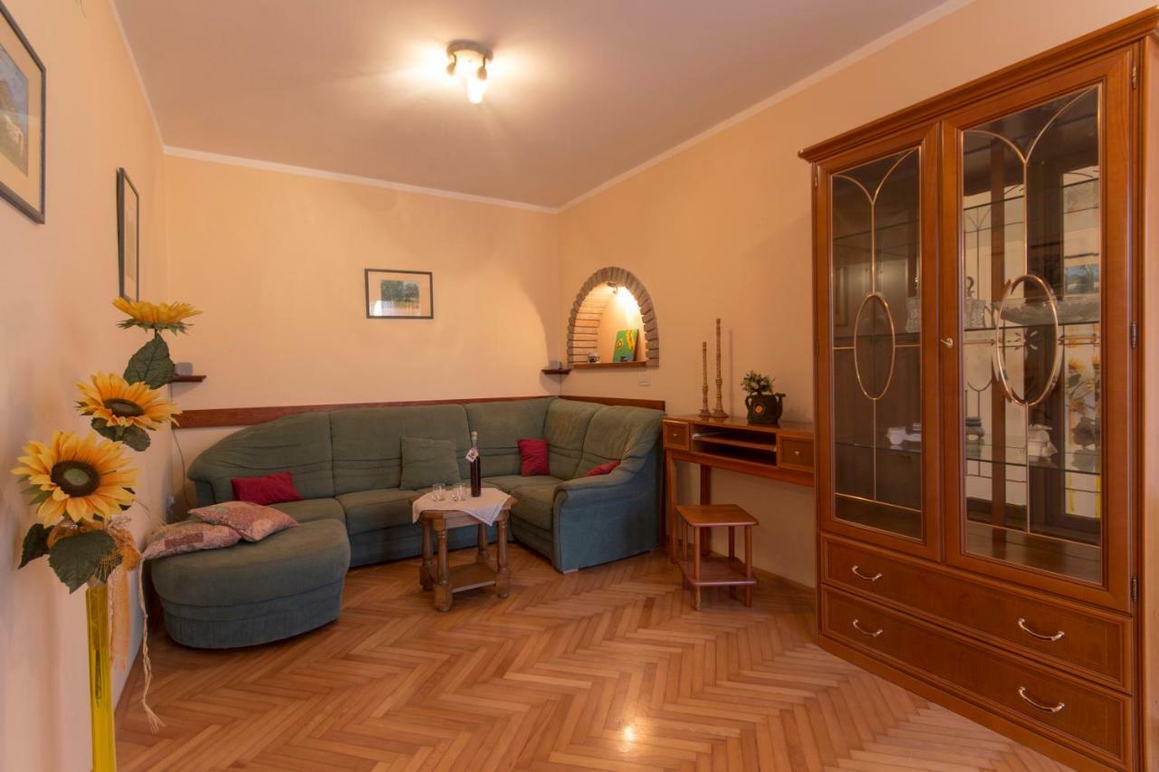 Guest House Ljubica 메덜린 외부 사진